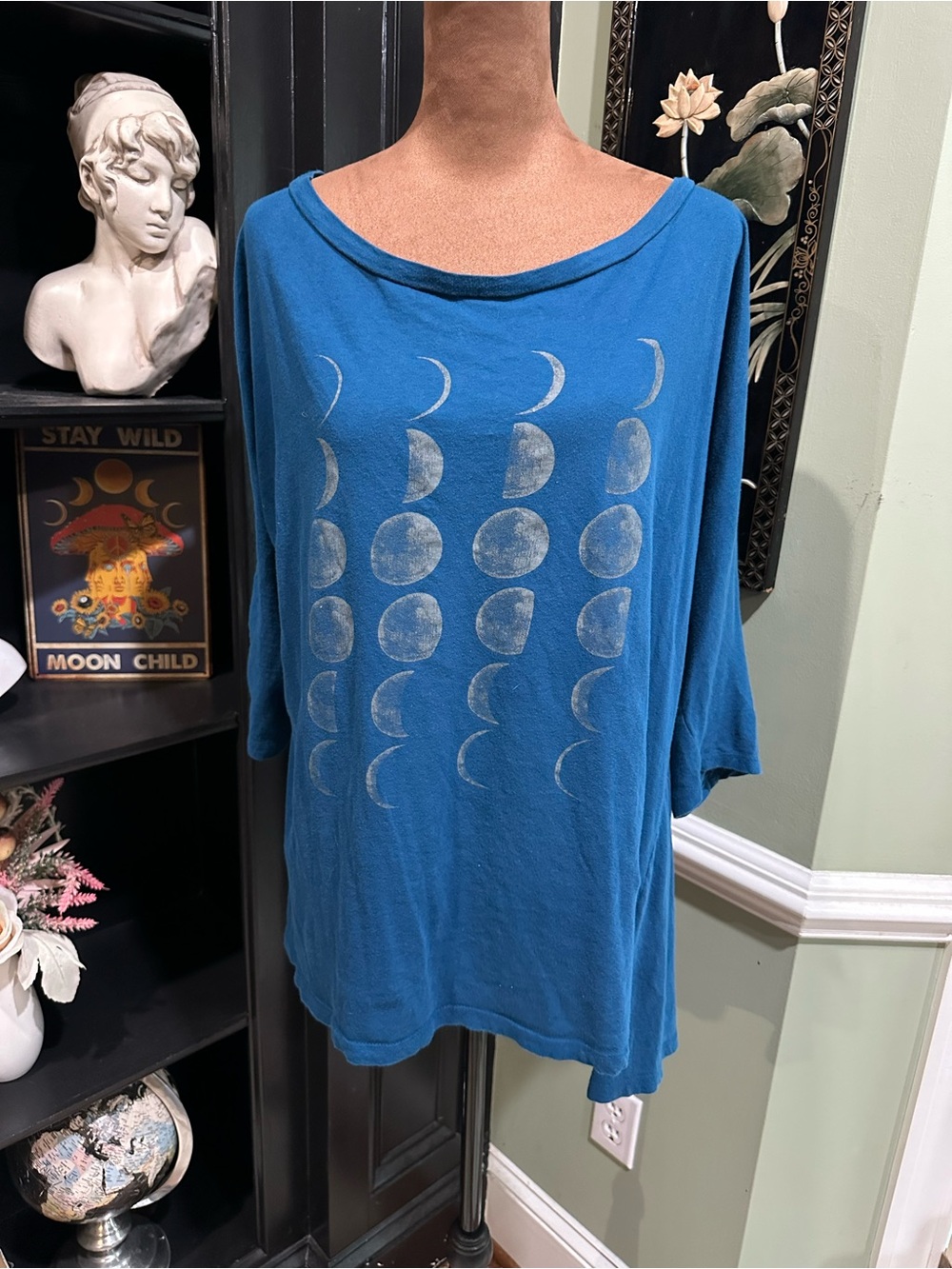 Synergy Organic Clothing Moon Phases Boatneck Top – Size Medium
